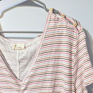 🍉 Anthropologie T.la Flower Button Stripe Tee🍉